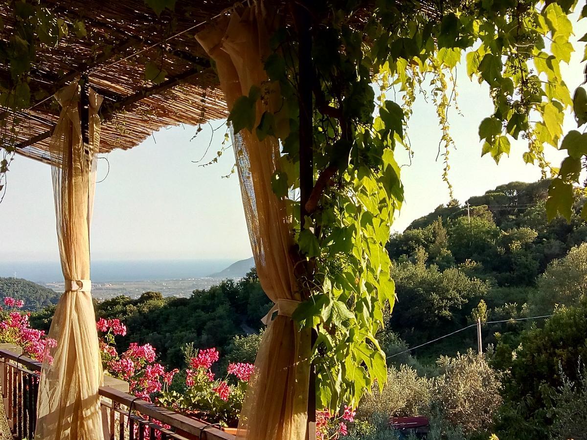Casa Virgilio Bed & Breakfast Fosdinovo Exterior foto