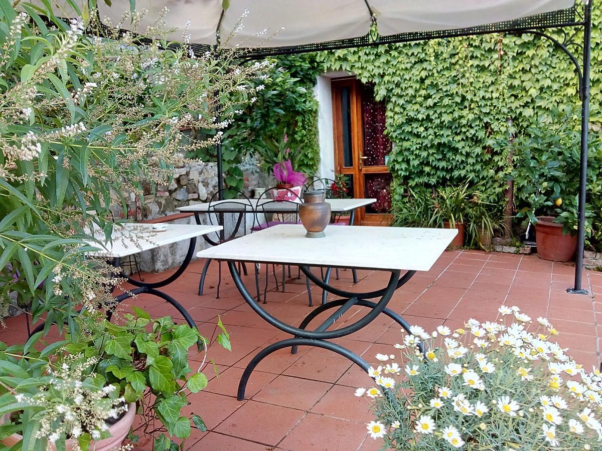 Casa Virgilio Bed & Breakfast Fosdinovo Exterior foto