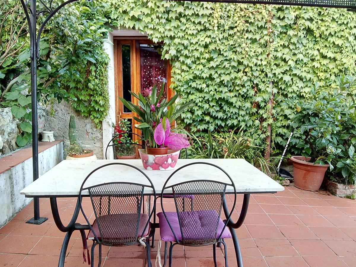 Casa Virgilio Bed & Breakfast Fosdinovo Exterior foto